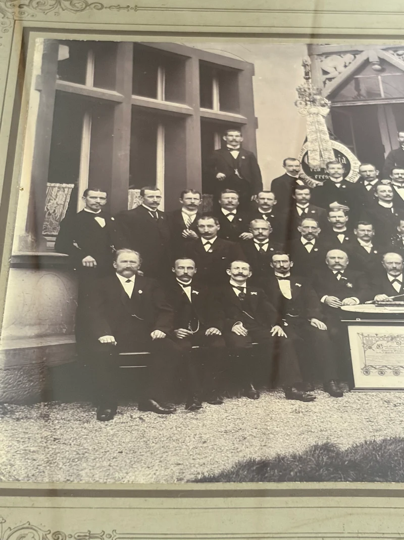 Original alte Fotografie gerahmt mit Holz und altem Glas Belgien