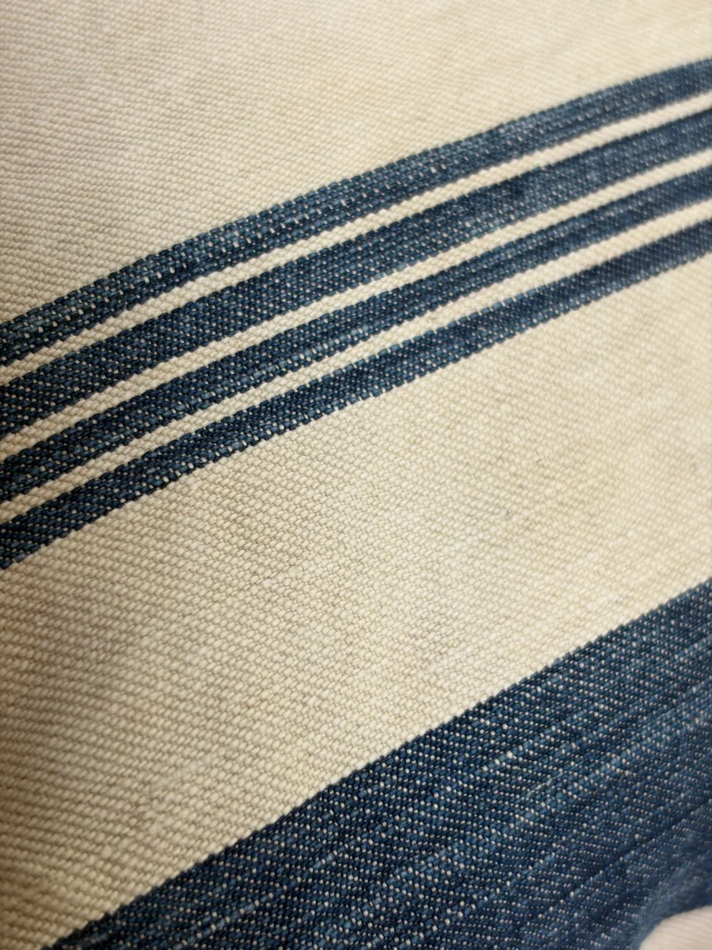 Großer Kissenbezug Leinen blau gestreift mit Hotelverschluss 60 x 40