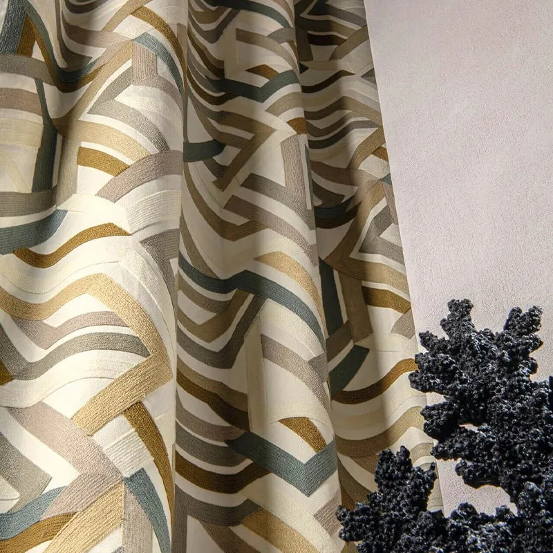 Edge of Heaven – eleganter Designvorhang nach Maß aus Baumwolle mit geometrischem Muster Stickerei