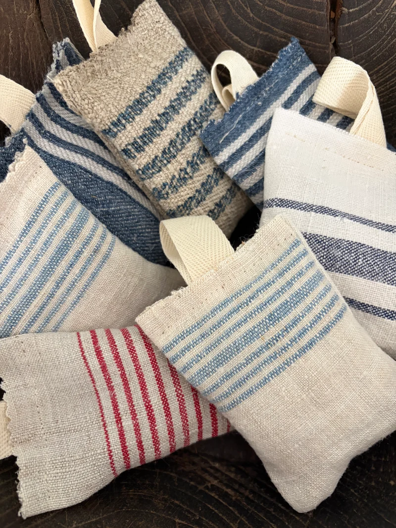 Großes Paket: 7 Duftkissen in vintage Leinen