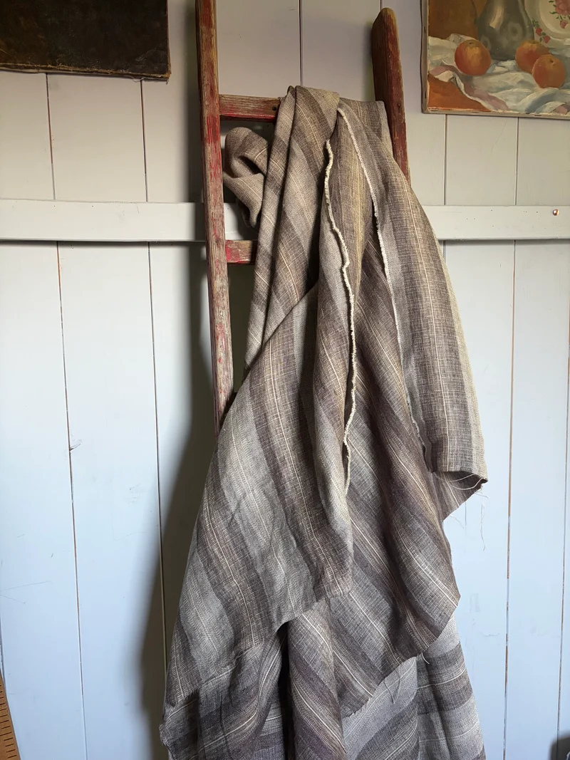 2,75 x 1,6 Meter fantastisches washed Leinen in Braunmelange