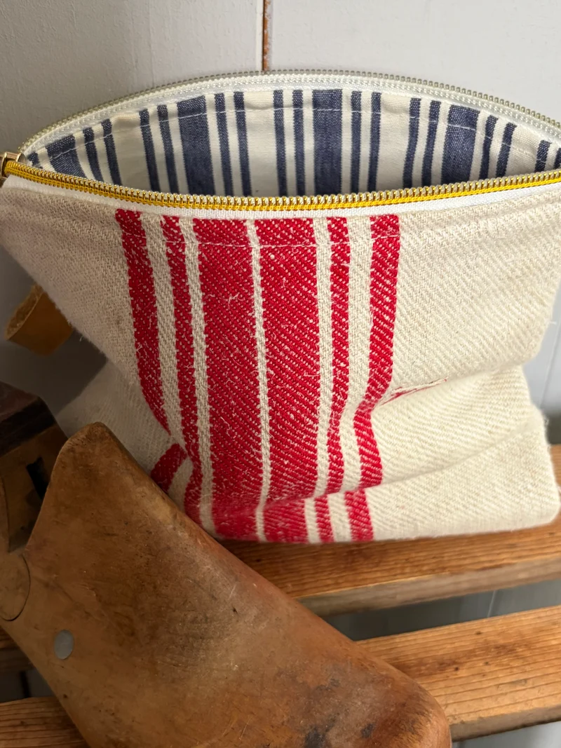 Kosmetiktasche aus altem Leinen - kleiner Shopper
