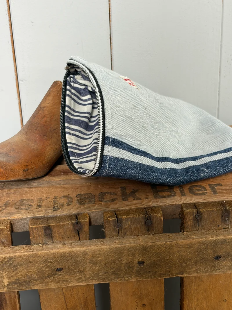 Kosmetiktasche aus altem Leinen - kleiner Shopper