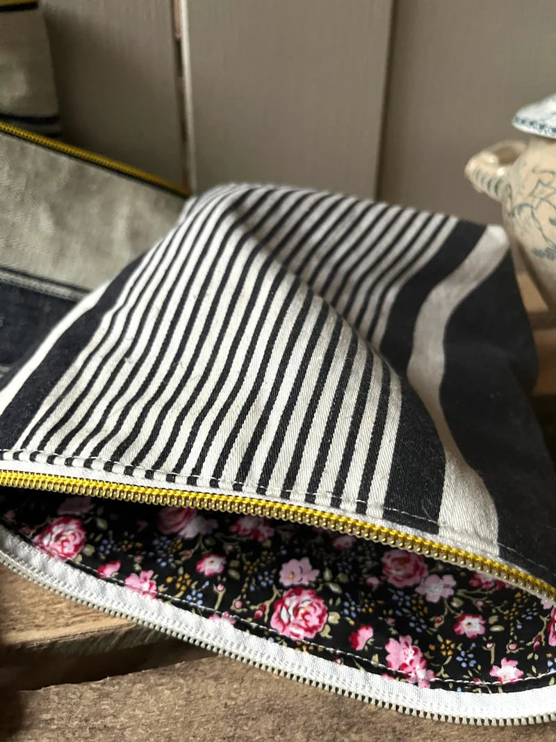 Kosmetiktasche aus französischem Leinen gestreift kleiner Shopper