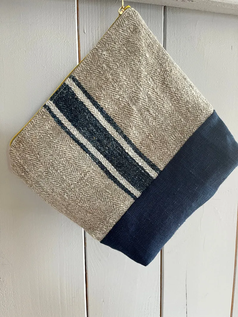 Kosmetiktasche aus kräftigem Leinen mit blauem Streifen kleiner Shopper