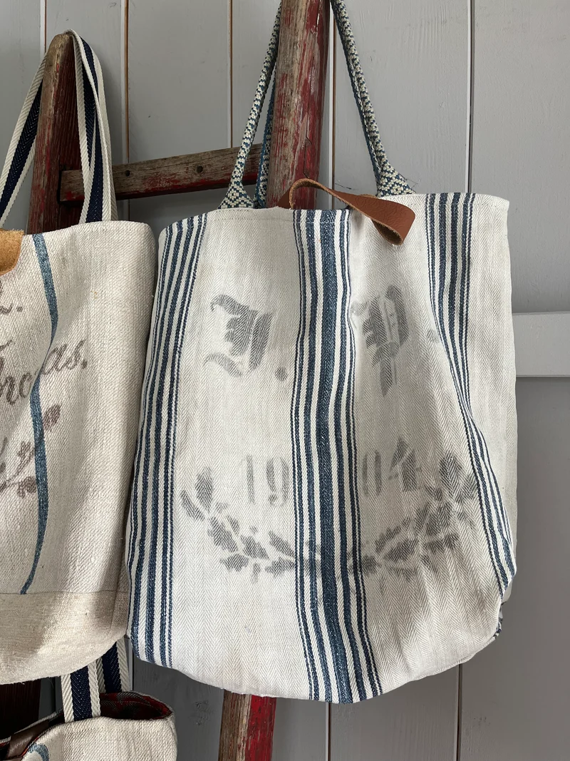 1904: Große Tasche Shopper mit Streifen aus Kornsack