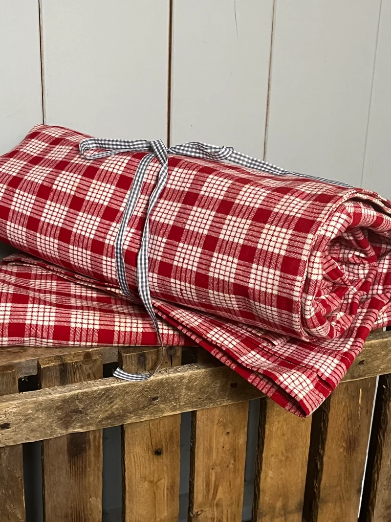 Gemütliche Bettwäsche aus Bauernleinen Kissen und Bettbezug