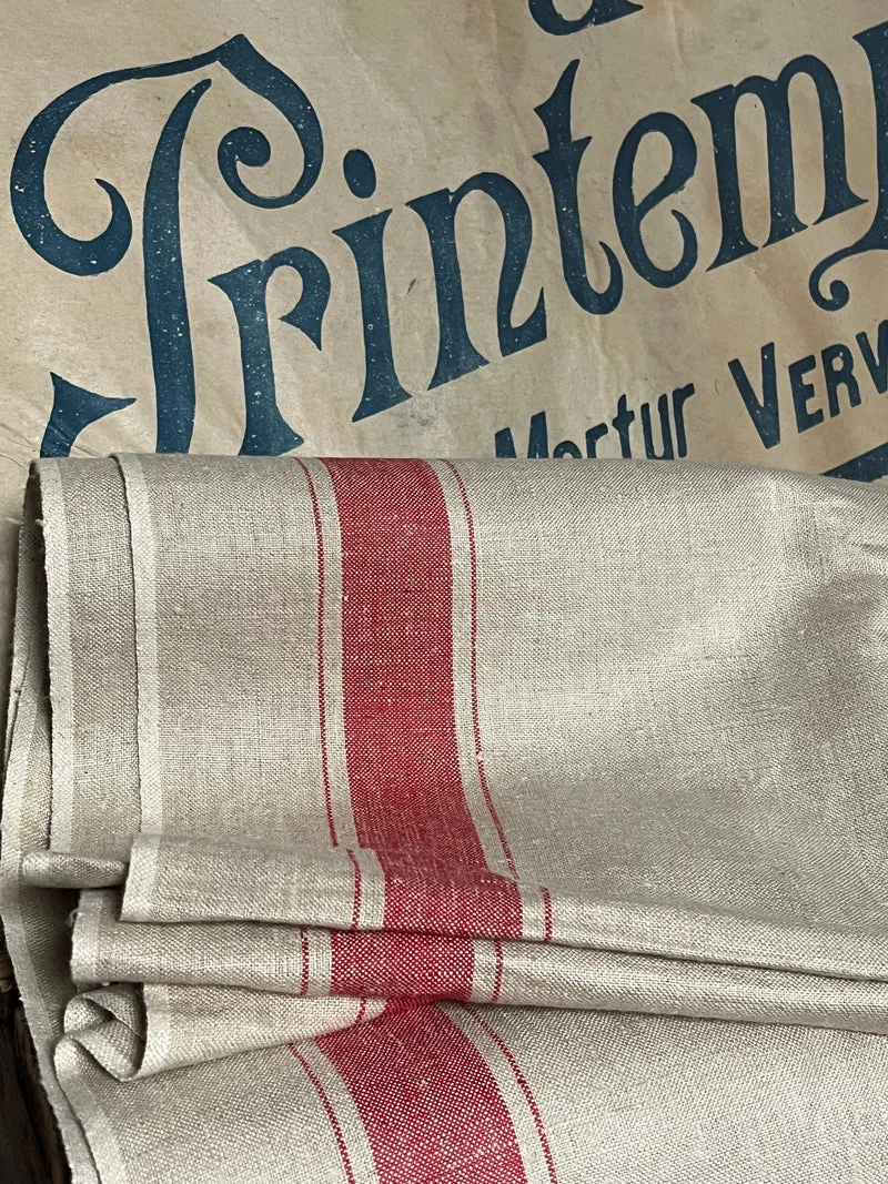 Breites Mangeltuch aus altem schwerem Leinen mit roten Streifen 2,5 x 0,91