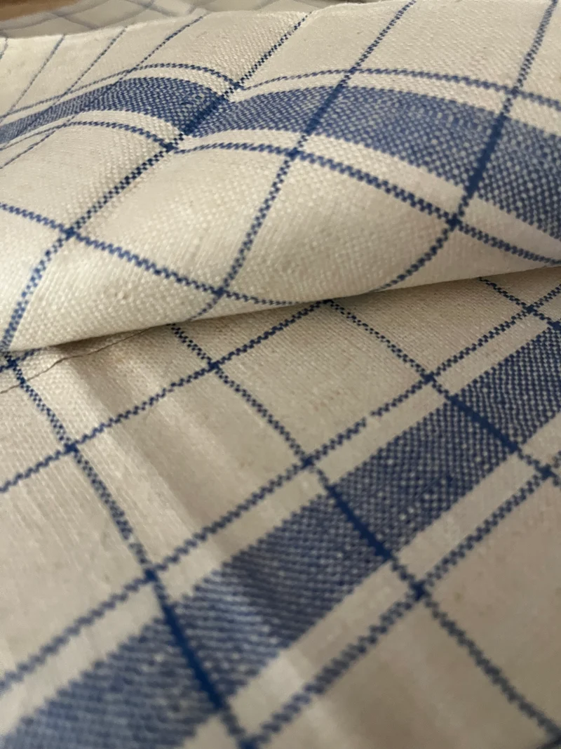 Original altes Küchenleinen um 1940 zart blau kariert - 3,8 Meter