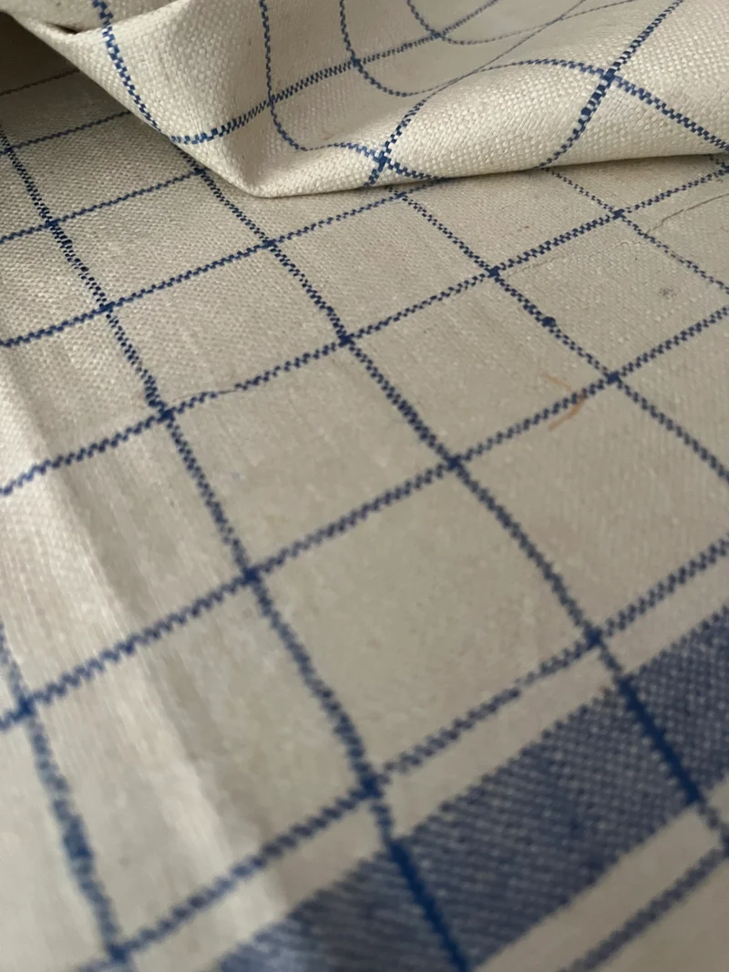 Original altes Küchenleinen um 1940 zart blau kariert - 3,8 Meter