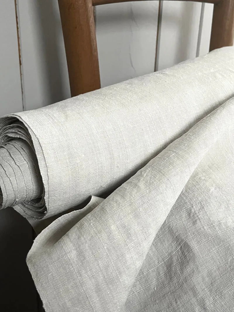 Besondere 8,1 Meter 120 Jahre altes Leinen, kräftiges, handgewebtes Bauernleinen sauber