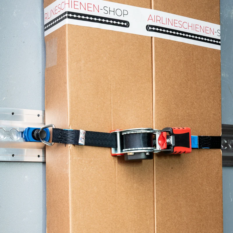 Automatik Spanngurt mit Aufrollfunktion mit Airline-Fitting