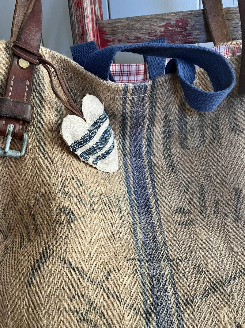 Very Vintage: XL Tasche Shopper mit Streifen und Aufschrift
