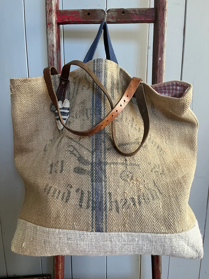 Very Vintage: XL Tasche Shopper mit Streifen und Aufschrift