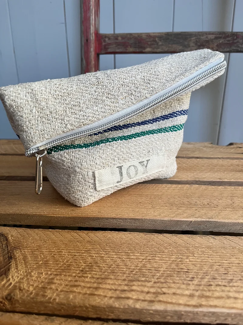 Kosmetiktasche aus altem Leinen - kleiner Shopper