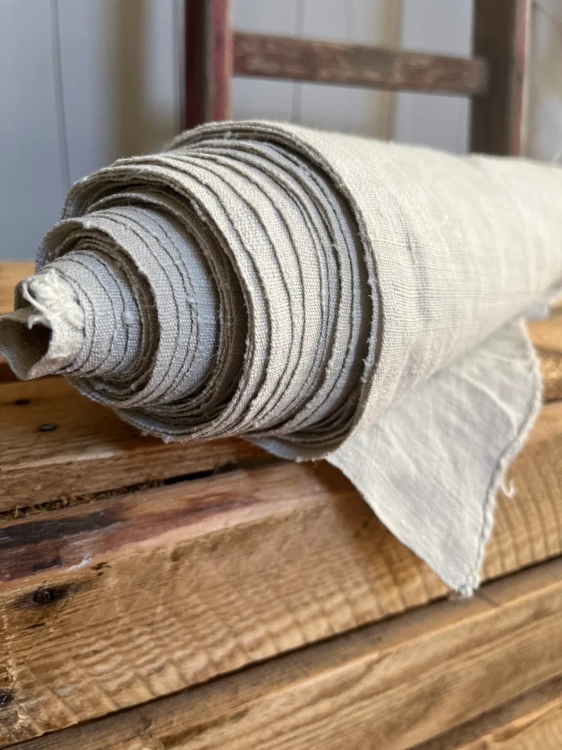 Besondere 8 Meter 120 Jahre altes Leinen, kräftiges, handgewebtes Bauernleinen sauber