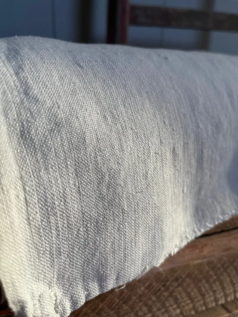 7,5 Meter 120 Jahre altes Leinen, bildschön, kräftiges, handgewebtes Bauernleinen sauber