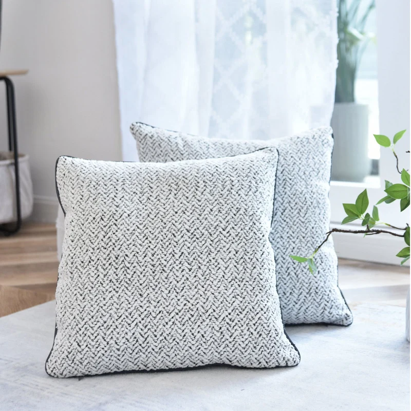 Chenille Dekokissen Bouclé-Optik LxB 40x40 cm Weiß Schwarz »MONTANA« mit Eleganter Schwarzer Paspelierung Reißverschluss Weicher Füllung 2023330K