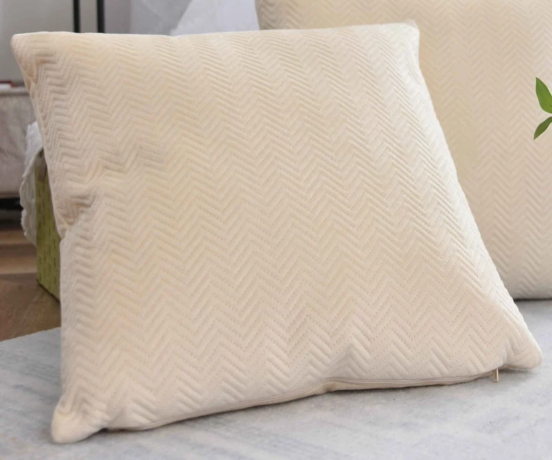 Kissen Dekokissen Jacquard »GRETA« mit Fischgrät-Design pflegeleicht Reißverschluss weiche 320g Füllung - Vielfältige Farbauswahl 2023510