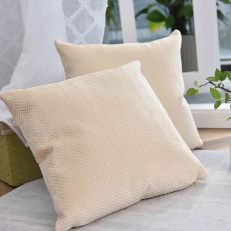 Kissen Dekokissen Jacquard »GRETA« mit Fischgrät-Design pflegeleicht Reißverschluss weiche 320g Füllung - Vielfältige Farbauswahl 2023510