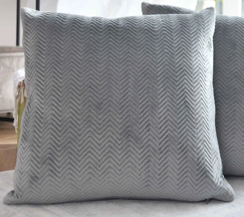 Kissen Dekokissen Jacquard »GRETA« mit Fischgrät-Design pflegeleicht Reißverschluss weiche 320g Füllung - Vielfältige Farbauswahl 2023510
