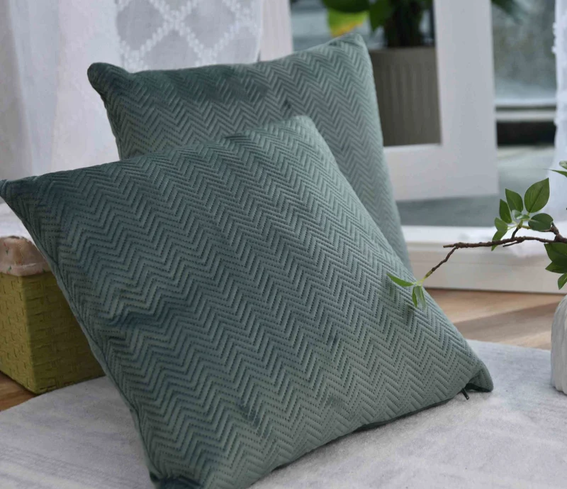 Kissen Dekokissen Jacquard »GRETA« mit Fischgrät-Design pflegeleicht Reißverschluss weiche 320g Füllung - Vielfältige Farbauswahl 2023510