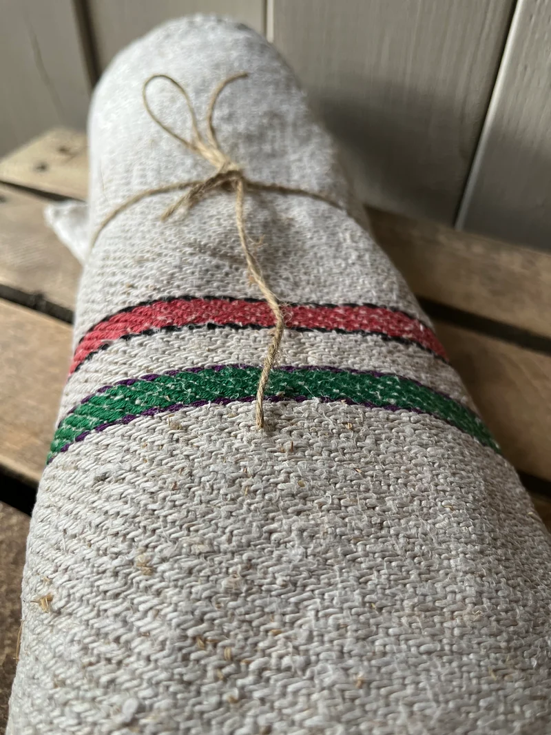 2,25 Meter seltenes, schweres Sackleinen mit Streifen