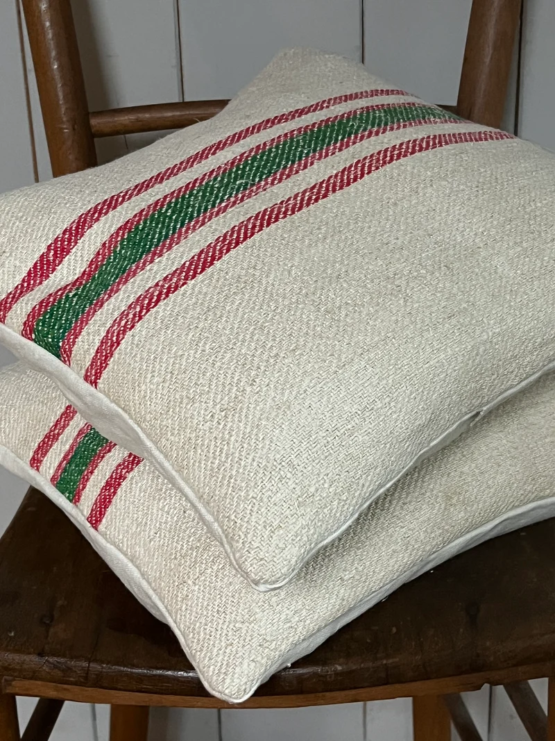 Rot/Grün gestreift: Vintage Kissen aus altem Leinensack 40 x 40