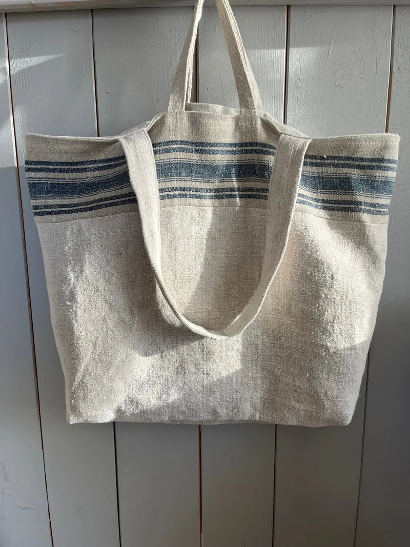 1923: große Tasche aus sehr altem Leinensack