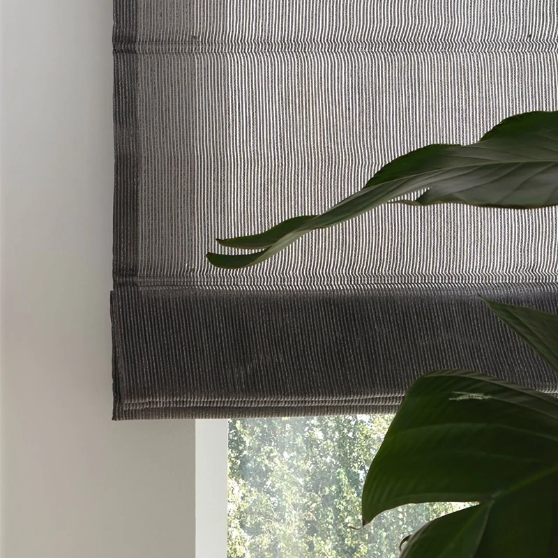 Halbtransparentes Raffrollo nach Maß – Charming Stripes mit filigranem Streifenmuster