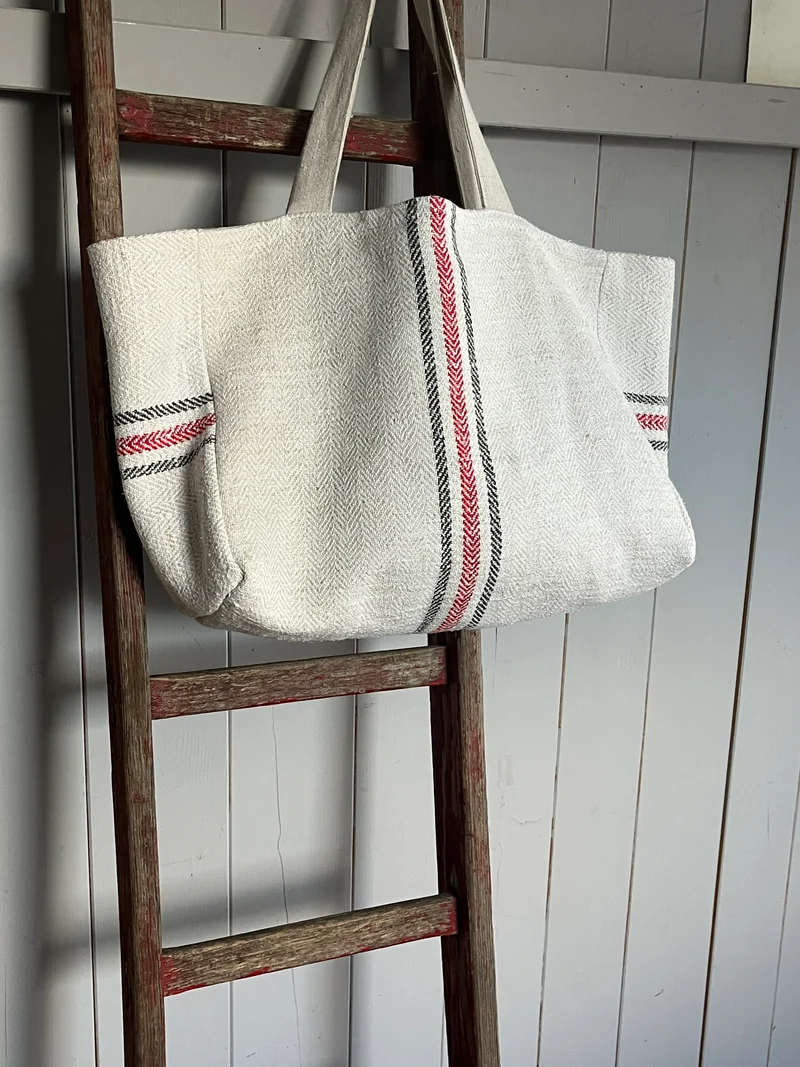 Drei Farben: große Tasche aus altem Leinensack