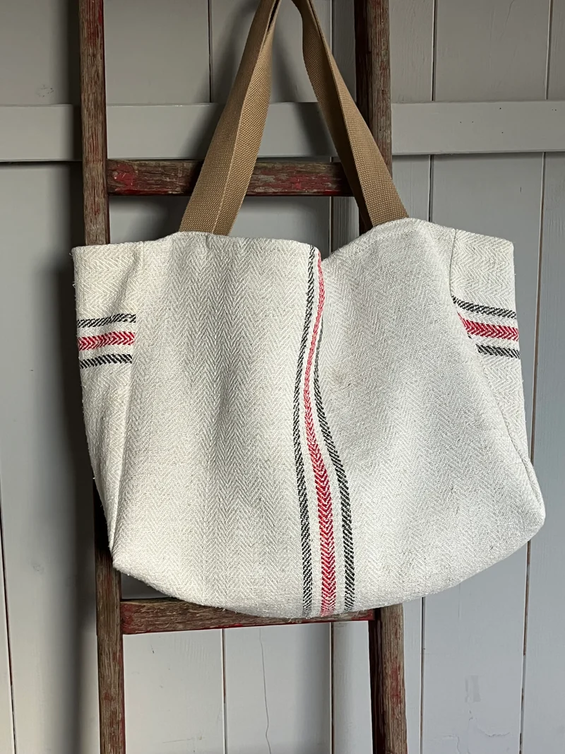 Drei Farben: große Tasche aus altem Leinensack