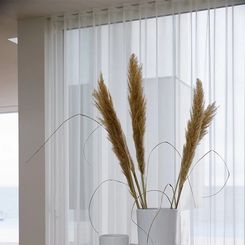 Averie – transparenter Vorhang nach Maß mit moderner dezenter Metallic-Struktur