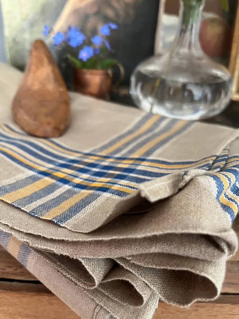 Mangeltuch aus altem Leinen mit blau/gelben Streifen 2,8 x 0,78