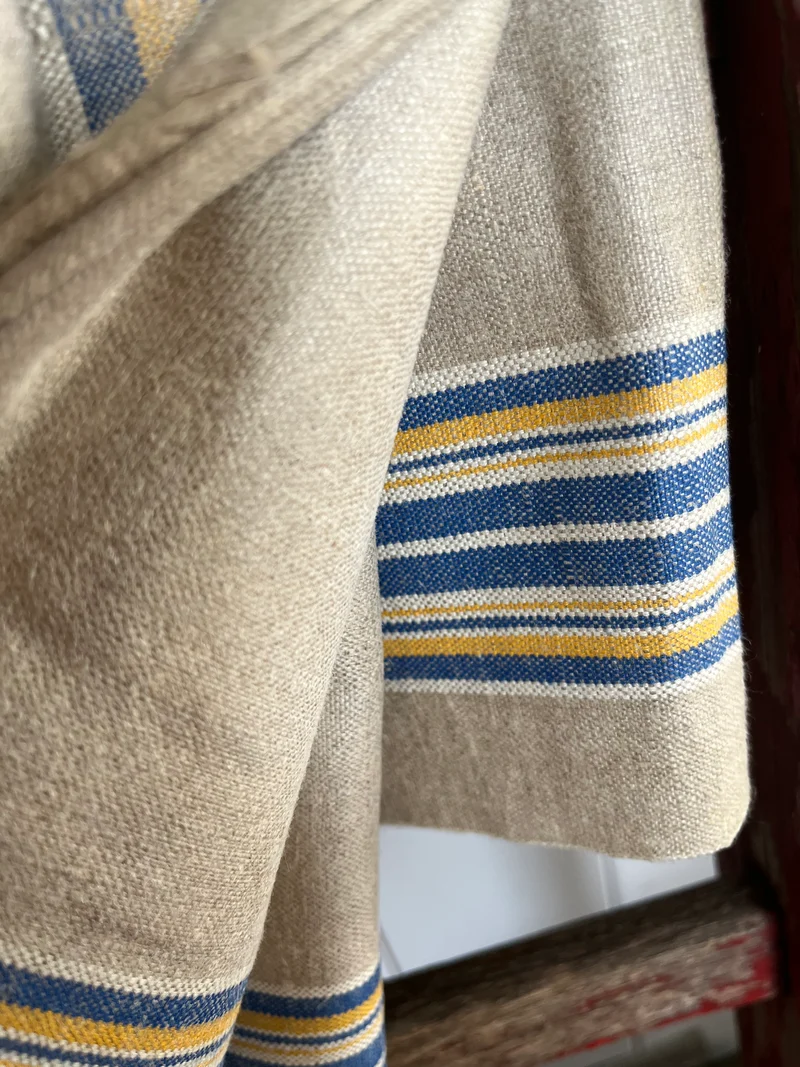 Mangeltuch aus altem Leinen mit blau/gelben Streifen 2,8 x 0,78