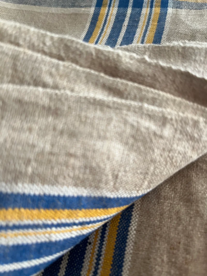 Mangeltuch aus altem Leinen mit blau/gelben Streifen 2,8 x 0,78