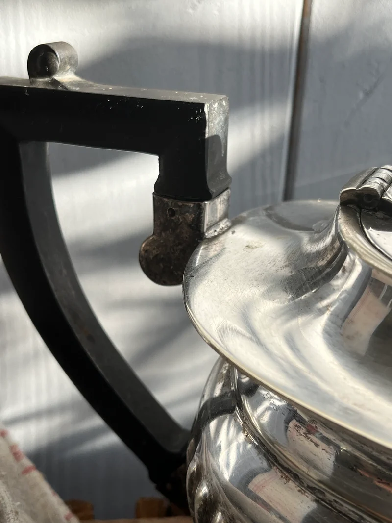 Alte englische Teekanne silverplate Klassiker