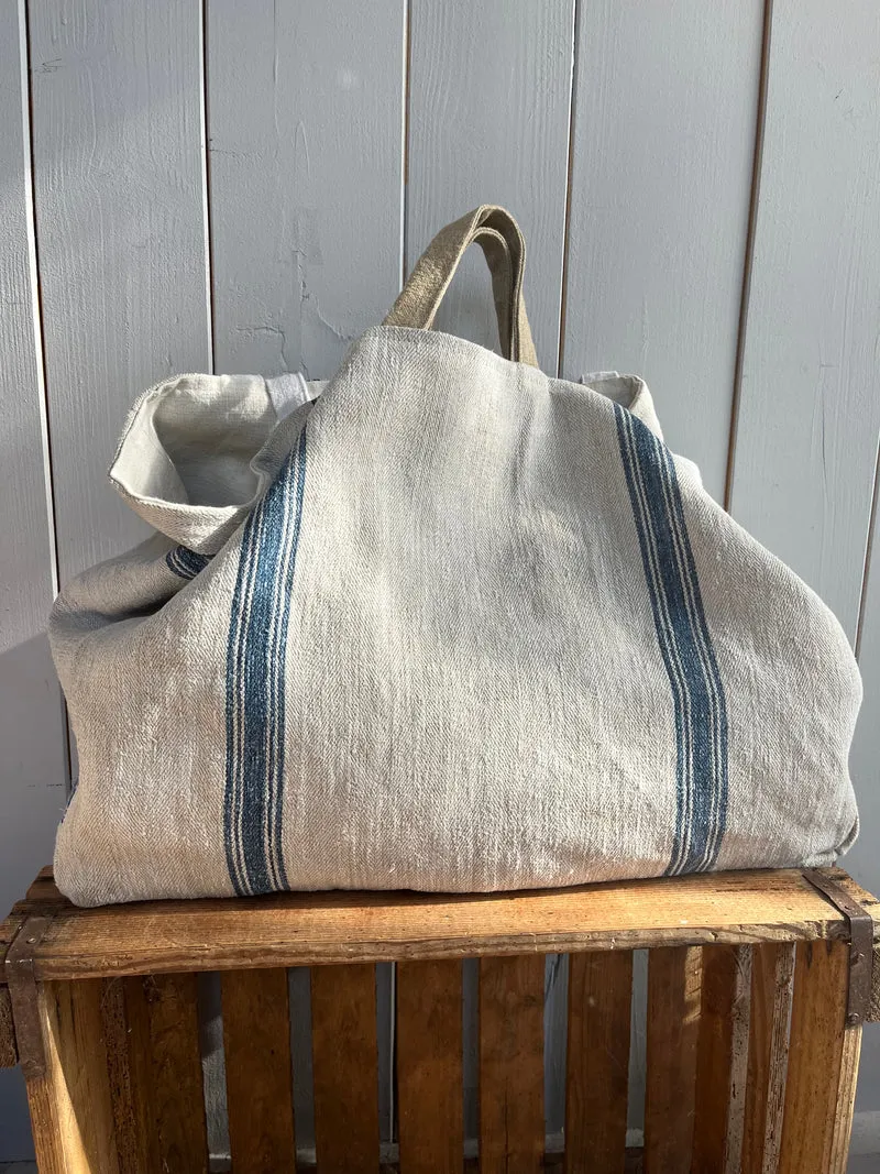 1881: große Tasche aus sehr altem Leinensack