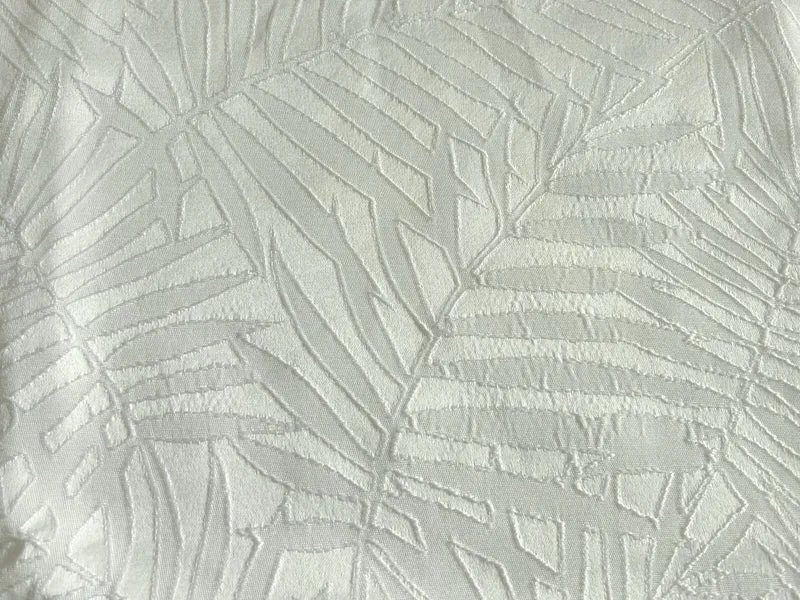 Ösenschal "Sienna" natur Blätter BxH 140x235cm