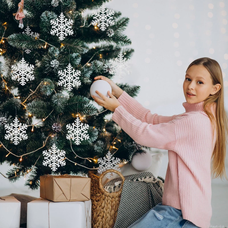 Salcar 24 Stück Schneeflocken Weihnachtsdeko – Weiße Glitter Schneeflocken Anhänger Ø10cm, Wiederverwendbarer Baumschmuck für Weihnachtsbaum & Winterfeier