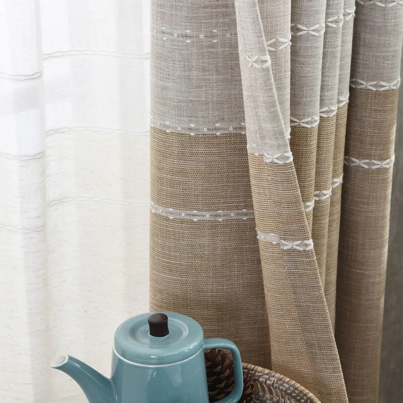 Zweifarbiger Vorhang in Beige und Braun