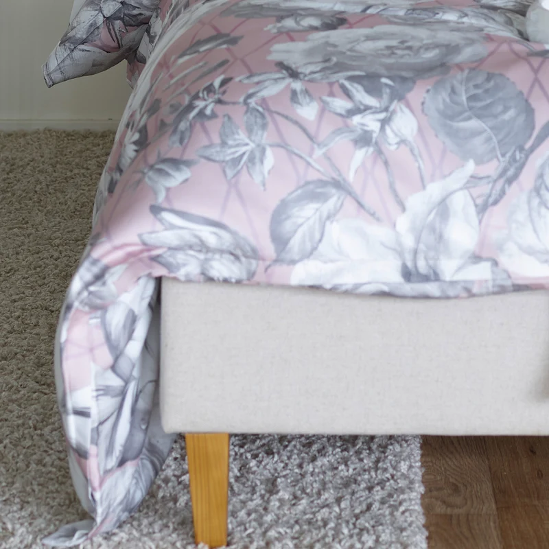 APELT Sophie Bettwäsche Baumwoll-Satin Blütenmotiv Rosen