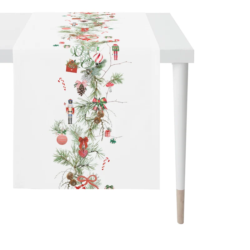 APELT 8110 Tischläufer Wintermotiv mit Lärchenzweigen, Nussknackern und weihnachtlichen Motiven