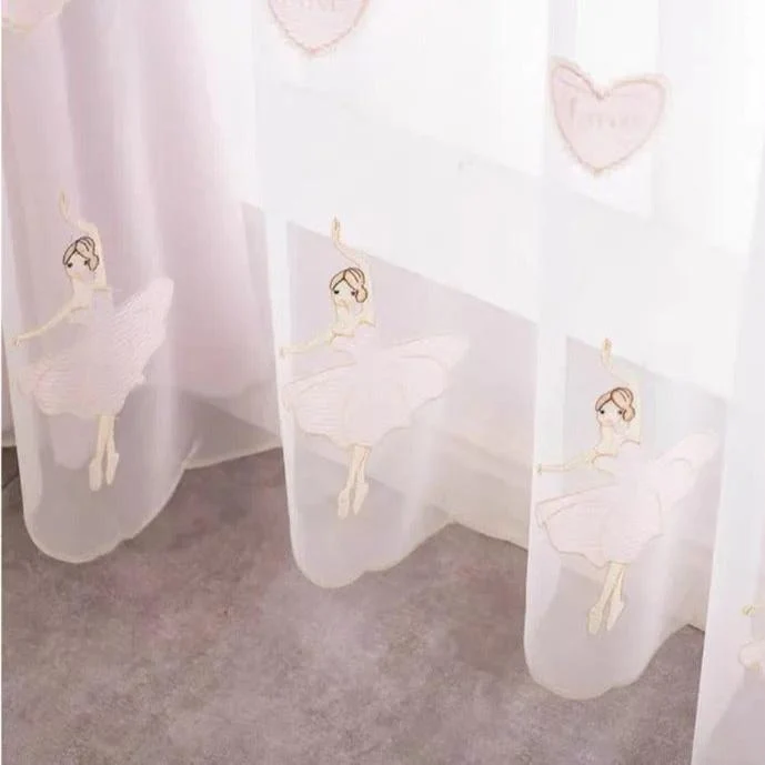 Kindergardine mit Ballerina-Stickerei für Mädchen