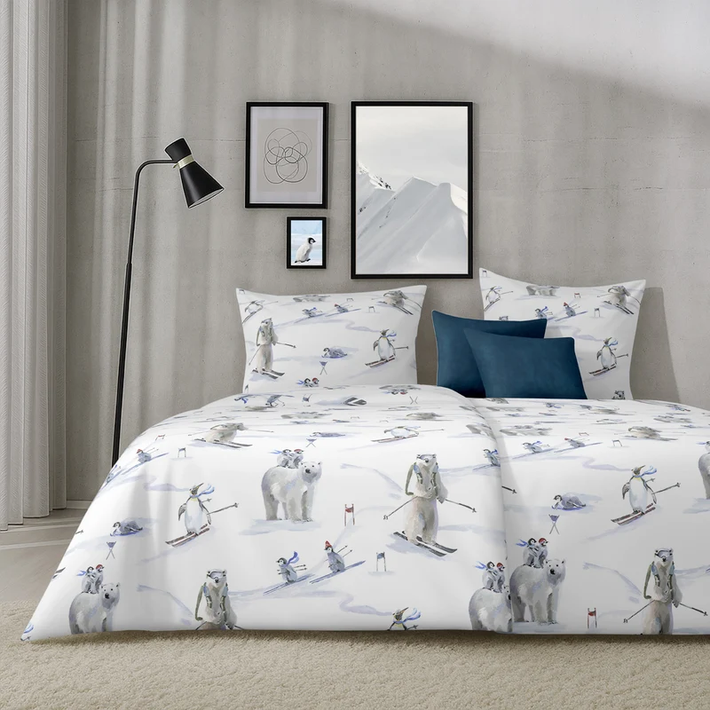 APELT Nils Bettwäsche Baumwoll-Satin Eisbären und Pinguine auf der Piste