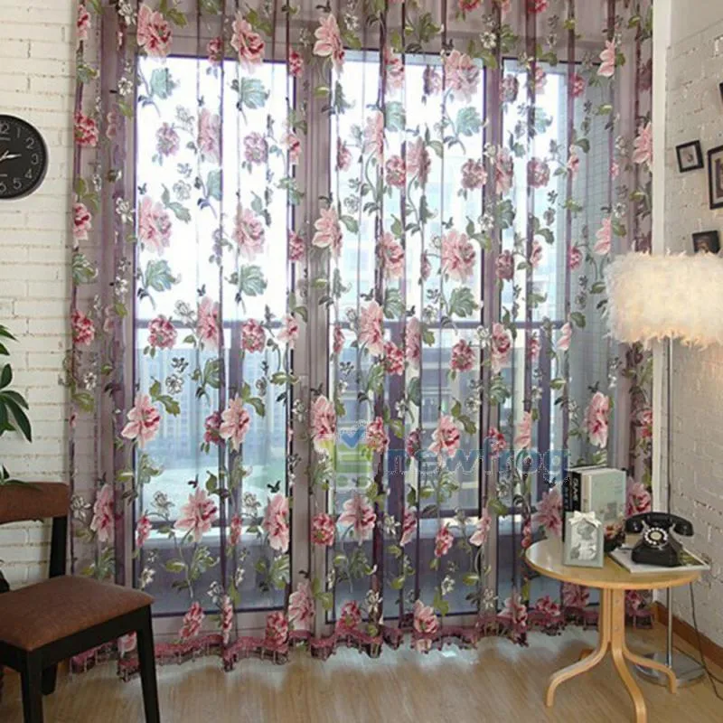 Leichter Voile-Vorhang mit großem Blumenmuster