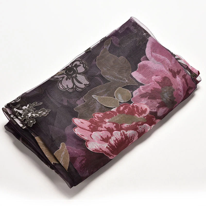 Leichter Voile-Vorhang mit großem Blumenmuster