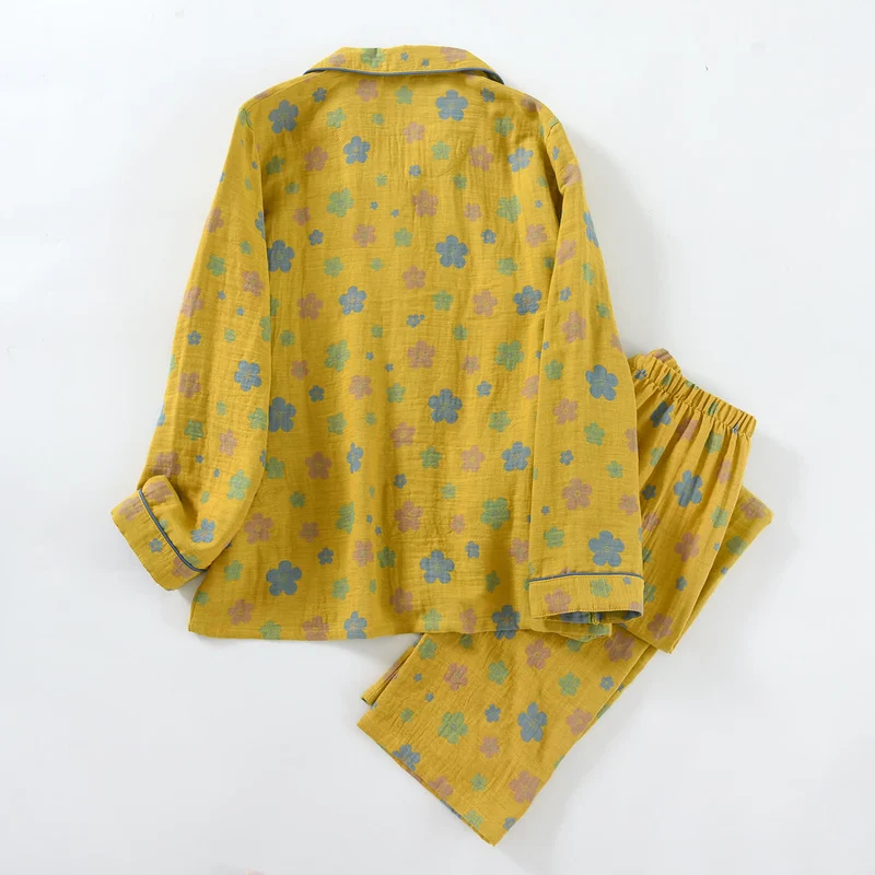 Loungewear-Set aus Baumwolle mit Blumenmuster und Paspelierung
