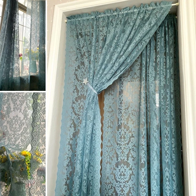Spitzengardine mit orientalischem Barock-Muster