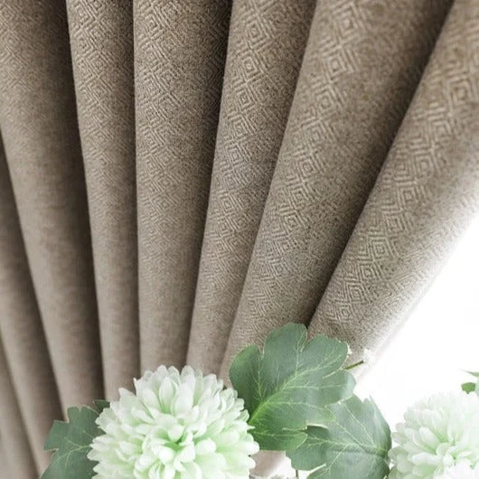 Blickdichter Vorhang in Dunkelbeige